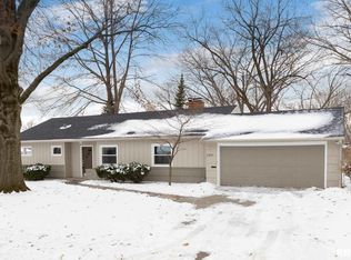 3307 15th St #A, Moline, IL 61265