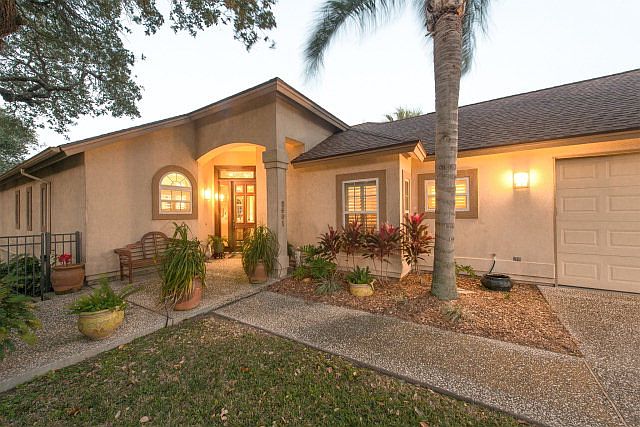 1st image of 2501 Encina Dr