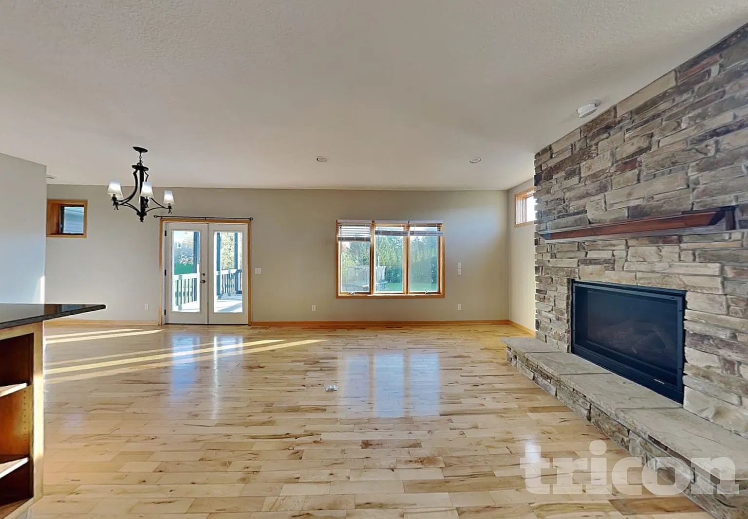 633 Savanna Trail Delano MN — Photo 2