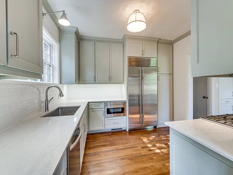 4329 Lorraine Ave — Photo 13