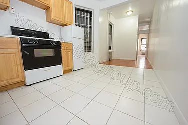 Rented by Nolita Group