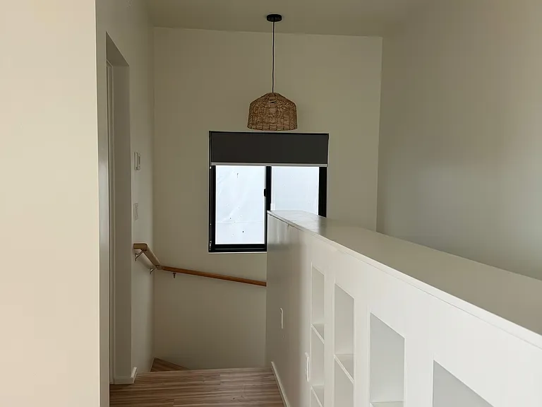 Badroom-Bathroom door-Stairs