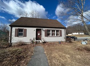 27 Club Ln, Terryville, CT 06786