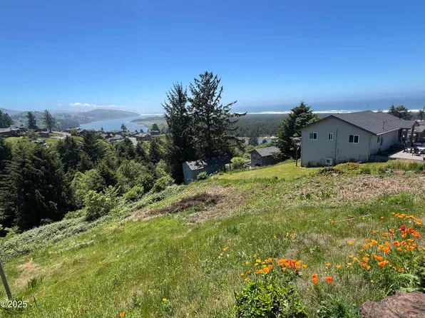 14901 E Summit Rd, Pacific City, OR 97135