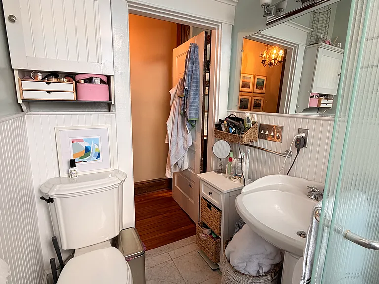 1407 King St #3 — Photo 11