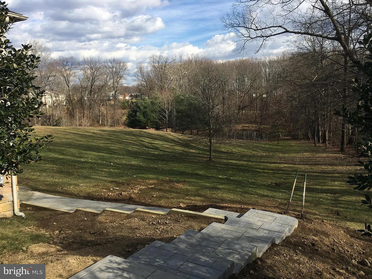 1 bed, 3500 sqft, $1,375 — Photo 4