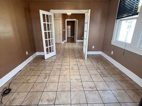 3rd image of 5712 Saint Claude Ave #5712