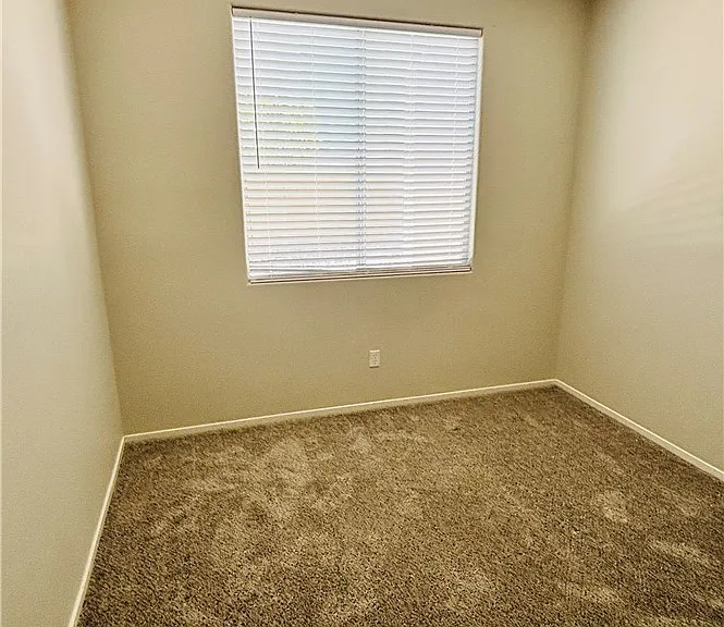 10660 Windrose Point Ave — Photo 15