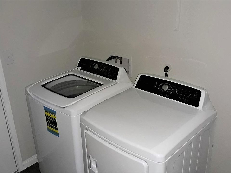1st image of 502 Marimoor Dr