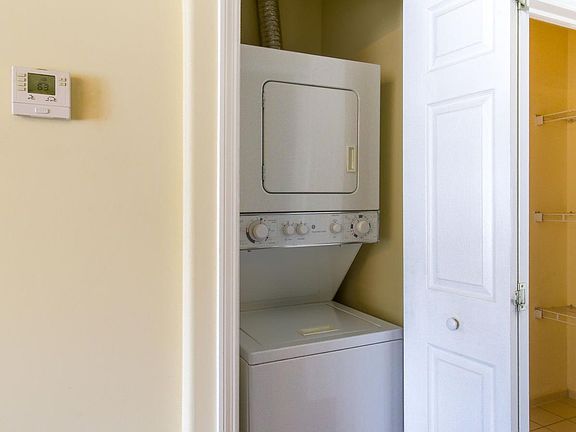 5th image of 6515 Ocean Ave S #B
