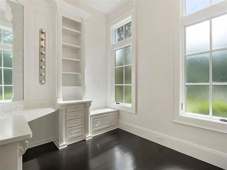 6420 Riverside Dr NW — Photo 51