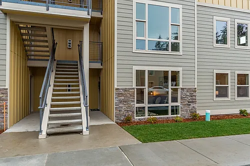 M1249 - Park Terrace Apartments Photo 1