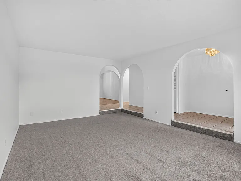 3470 NW Park View Dr — Photo 5