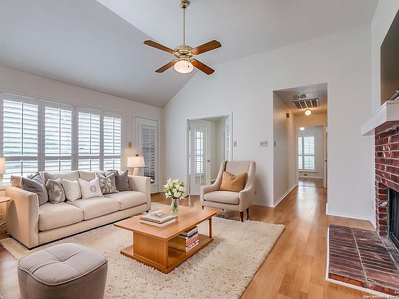 2nd image of 1310 Larkshall