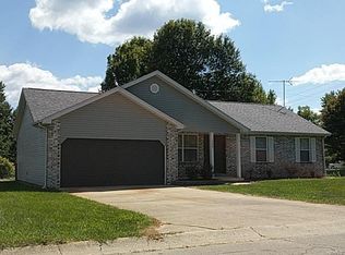 1540 Dara Dr, Lebanon, MO 65536