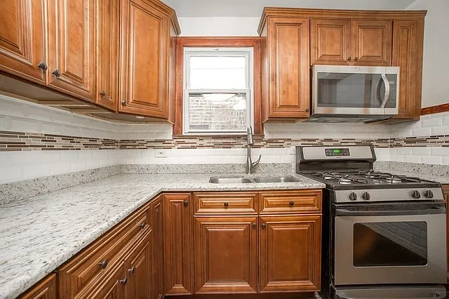 4305 W Wrightwood Ave #2 — Photo 2