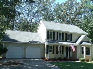 7729 Charring Cross Ln, Fayetteville, NC 28314