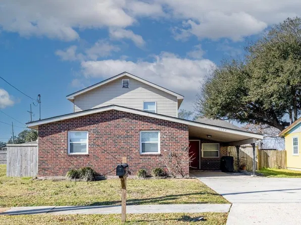 6642 Pauline Dr, New Orleans, LA 70126