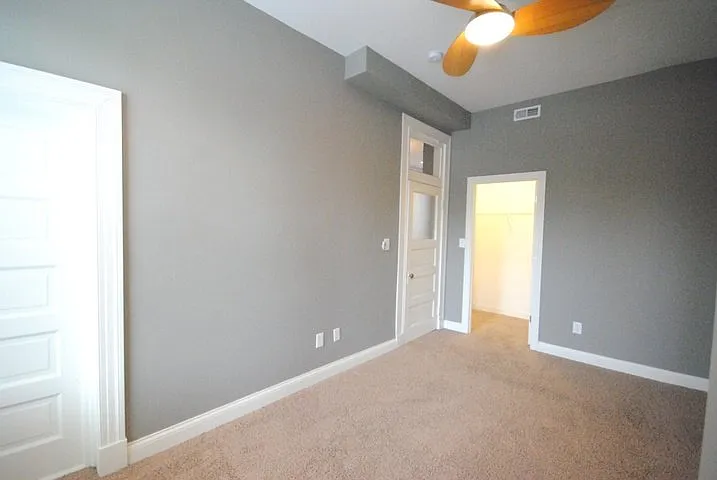 300-318 N Euclid Ave #3895-4641-65 — Photo 22