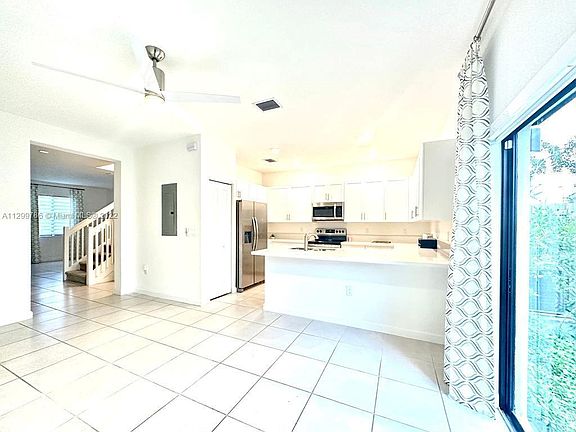 2nd image of 20800 NE 5th Ct #20800