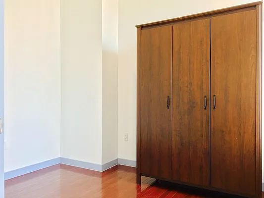 Rented by Keller Williams NYC | media 24