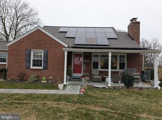 7012 Warfield Rd, Laytonsville, MD 20882