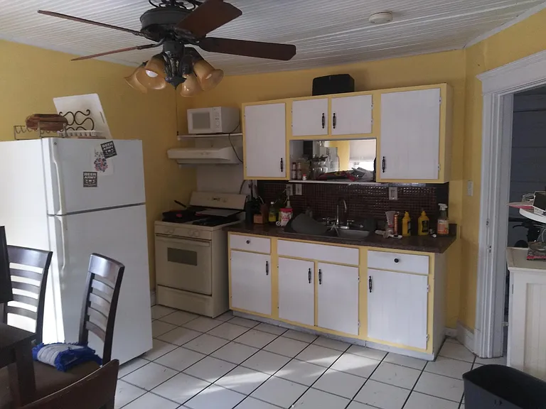 1424 Madison St #2 — Photo 3