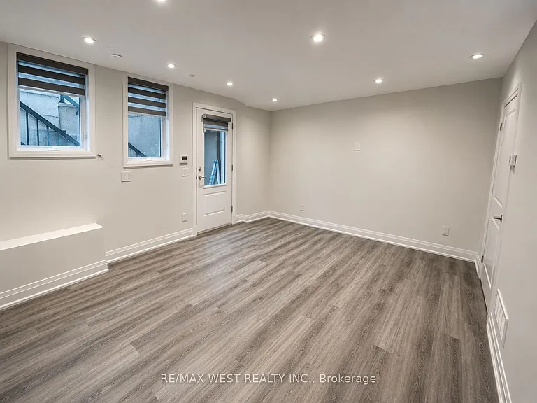 431 Concord Ave #BASEMENT — Photo 13