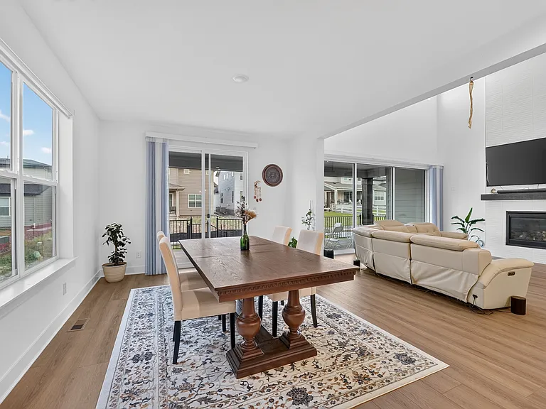5868 Santa Cruz Point — Photo 20