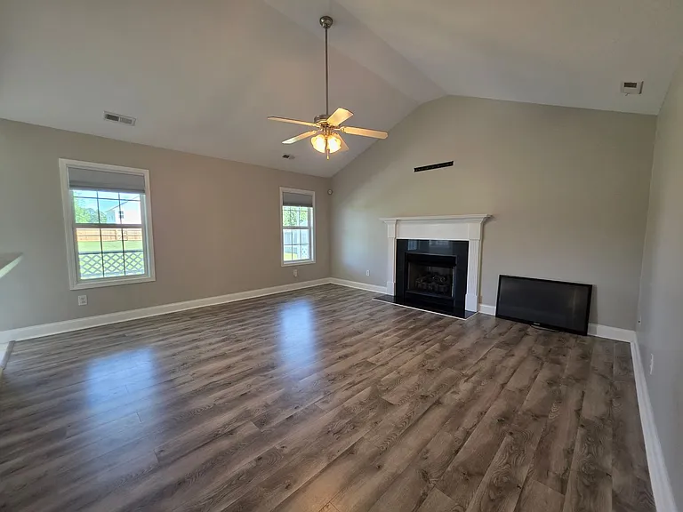 124 Weste Ave — Photo 5
