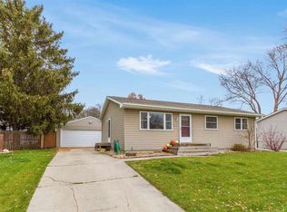 1638 Oriole Ave, Waterloo, IA 50701