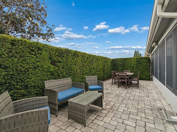 2nd image of 4206 Boston Cir