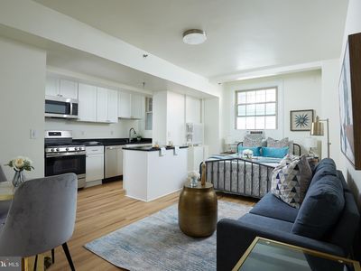 1415 Girard St NW #102, Washington, DC, 20009