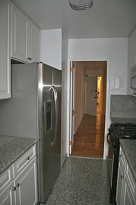 Rented by Michael K Namm Associates | media 26