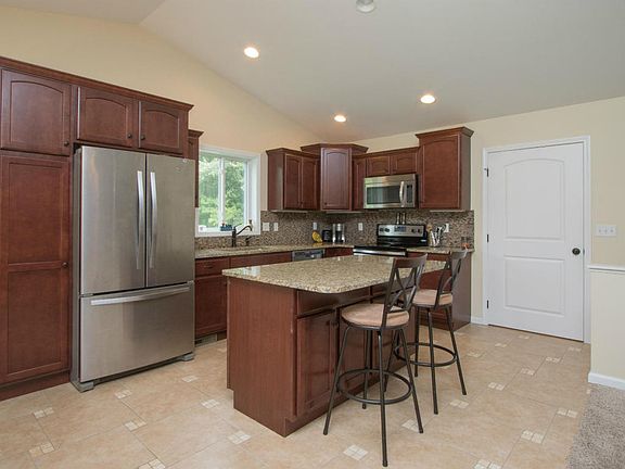 3rd image of 10910 E Shore Dr