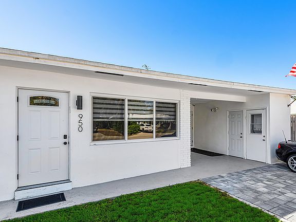 5th image of 950 NE 23rd Place