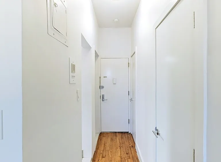 624 E 11th St #3D — Photo 6