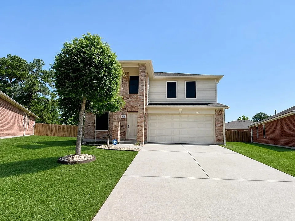 1011 Backland Ct