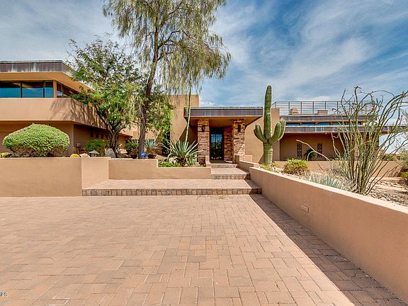 2nd image of 8209 E Echo Canyon St