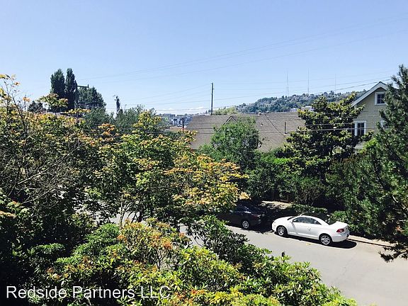 2nd image of 2210 Minor Ave E APT 03