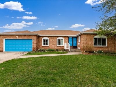 251 Paradise Ln, Tonawanda, NY, 14150