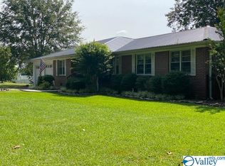 1268 Friendship Rd, Arab, AL 35016