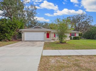 1354 Deltona Blvd, Spring Hill, FL 34606