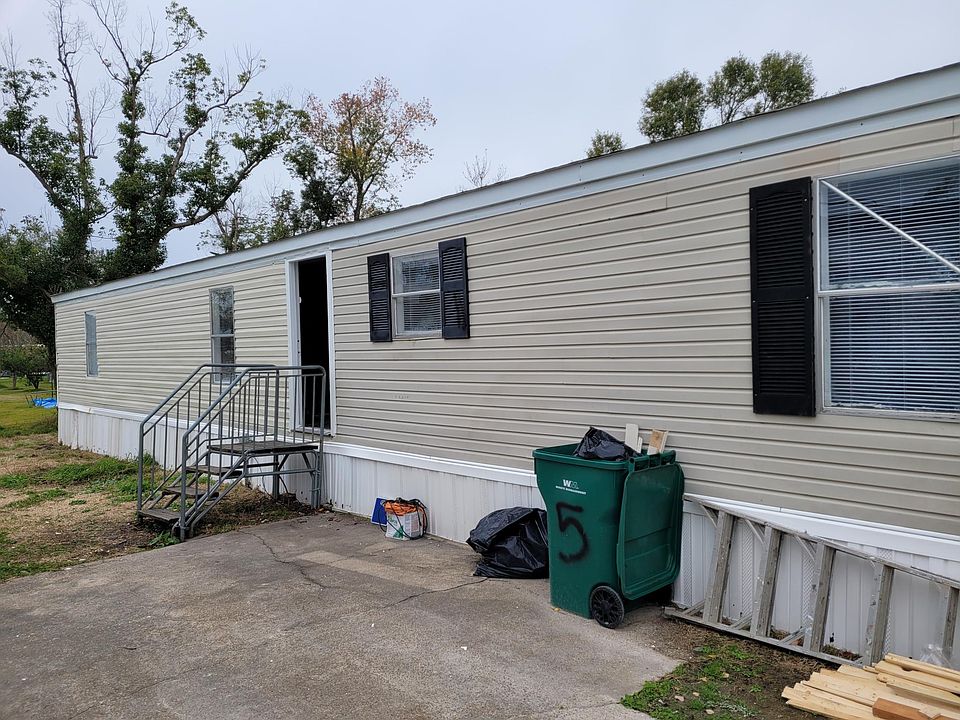 1st image of 1039 Live Oak St #5
