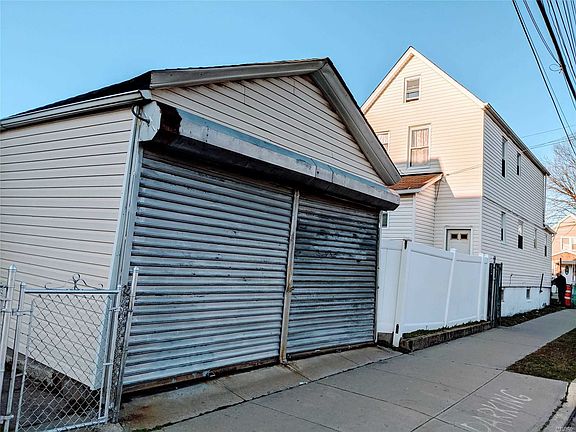 2nd image of 11570 155th St