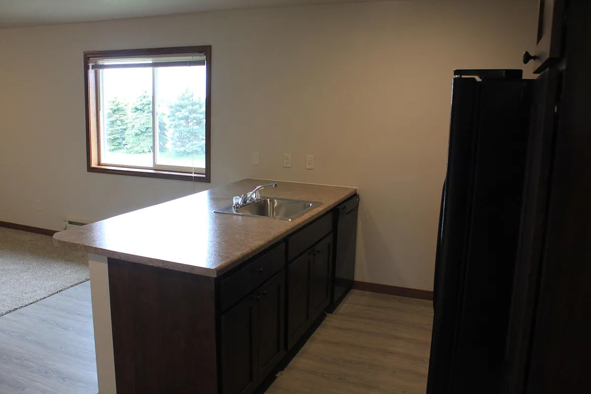 Building Photo - 231 Centennial Dr