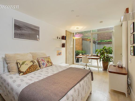 4th image of 115 Norfolk St APT 101