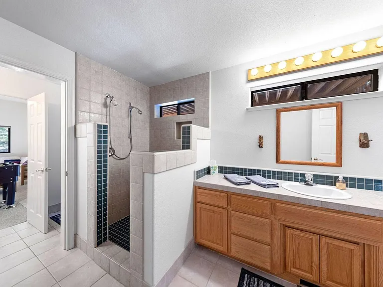 16323 Ski Slope Way — Photo 23