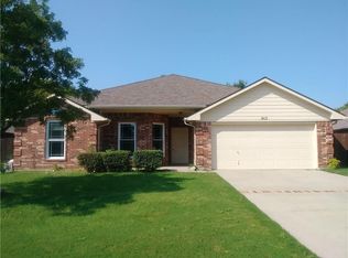 1412 Manten Blvd, Denton, TX 76208