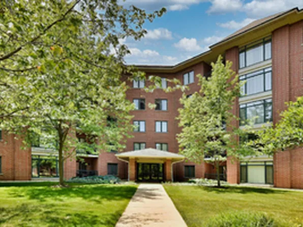 865 E 22nd St APT 124, Lombard, IL 60148